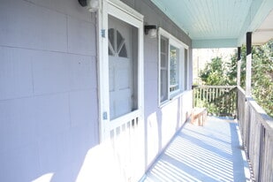 Building Photo - 2103 Pender Ave