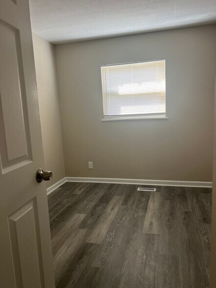 Building Photo - 2712 Bello Ct