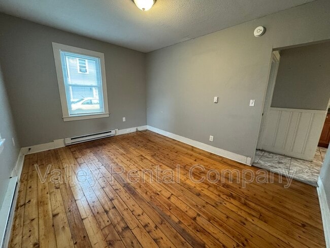 Building Photo - 65A Market Street - 1