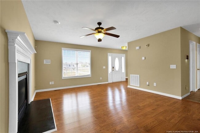 Building Photo - 75 Countess Ct