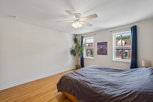 Building Photo - 1329 Marlborough St