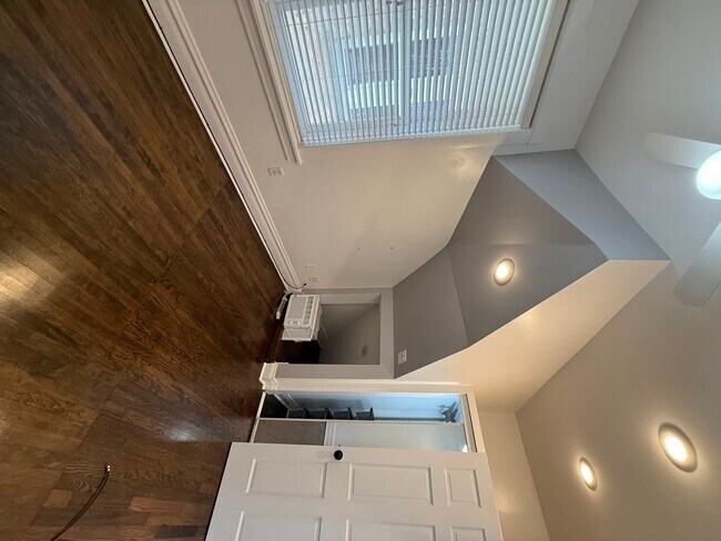 Building Photo - 3721 W Belden Ave
