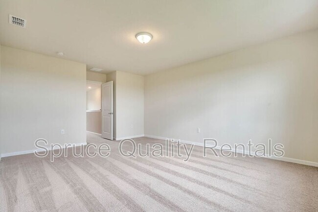 Building Photo - 7756 Syracuse Dr