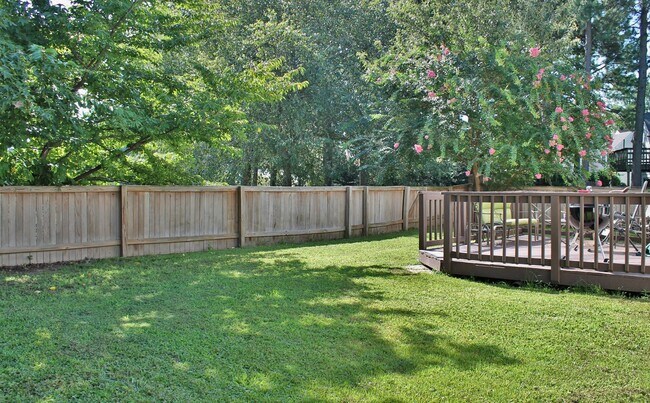 Building Photo - Golf Course Lot!! 4-Bedroom Home in Cypress Point!! Fenced Backyard & Dog Friendly!