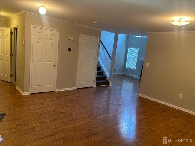 Building Photo - 131 Murray Dr