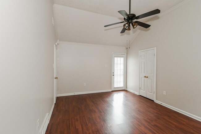 Building Photo - 6567 W Crystal Oak Cove