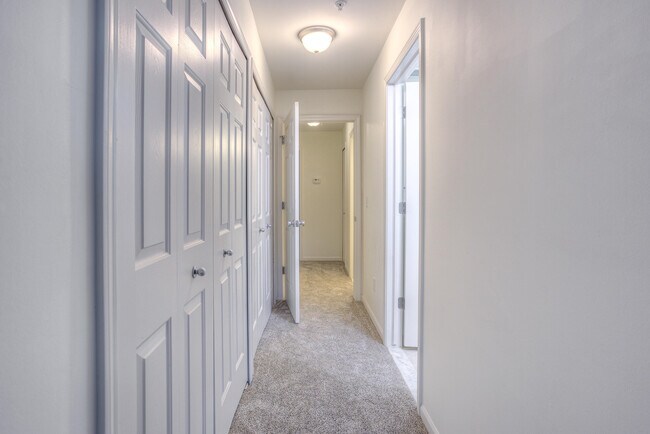 Building Photo - 28471 Carlton Way Dr