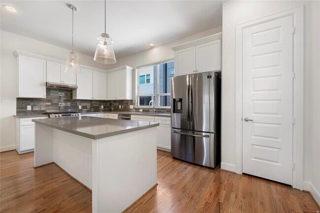 Building Photo - 2724 Eado Edge Ct
