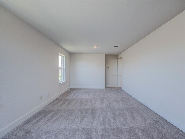 Building Photo - 153 Milam Crk Dr