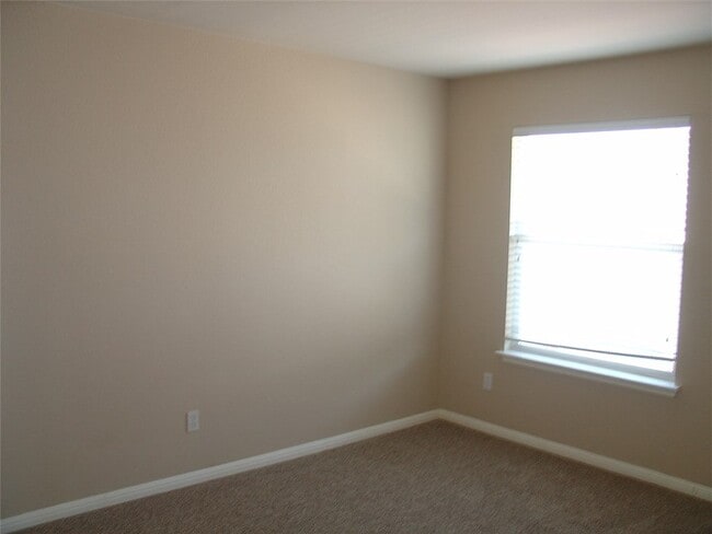 Building Photo - 1532 Lorson Loop