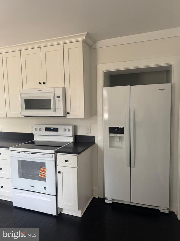 Building Photo - 12 Wirt St NW