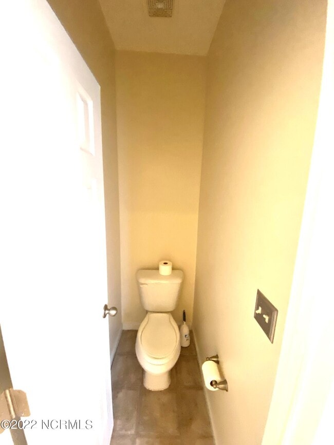 Building Photo - 125 Hardin Dr