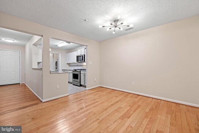 Building Photo - 15315 Diamond Cove Terrace