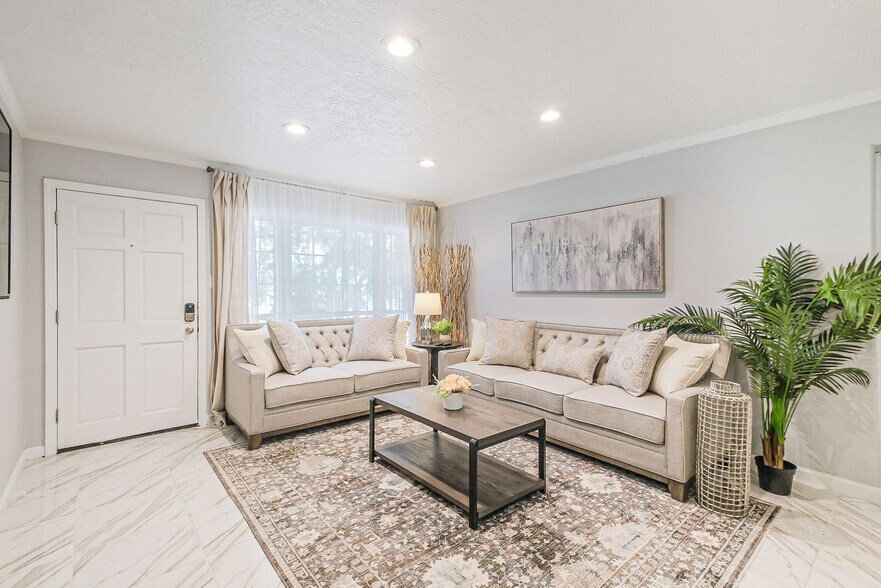 Building Photo - 2507 Montrose Blvd