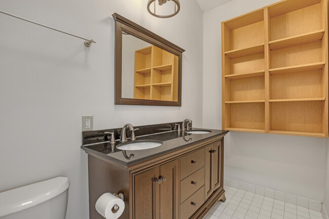 Building Photo - 1279 Periwinkle Pl