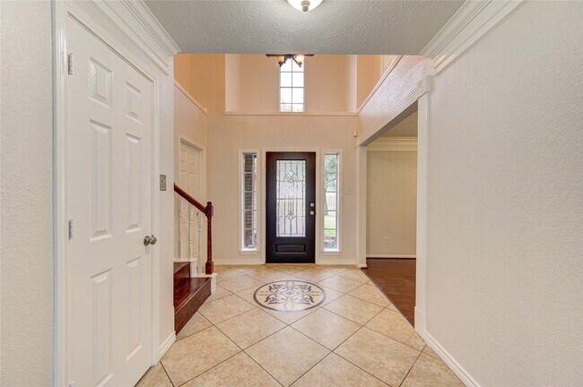 Building Photo - 14123 Torrey Forest Dr