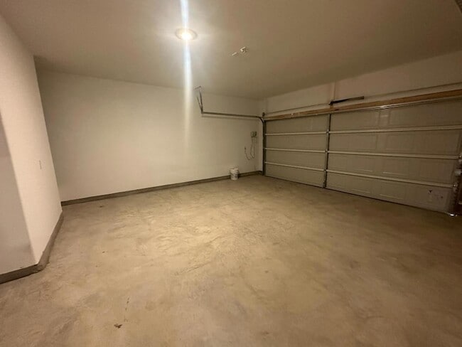Building Photo - 312 Sonterra Dr