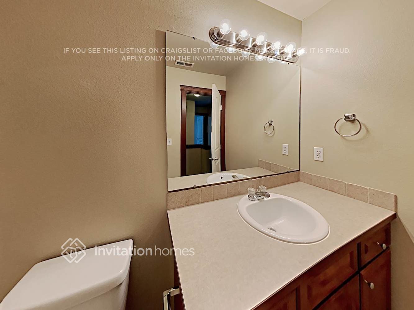 Building Photo - 22706 SE 268th Pl