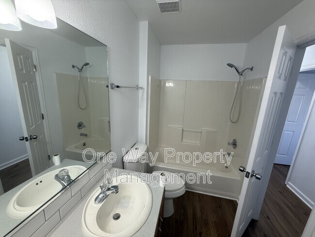 Building Photo - 4541 Dinosaur Ct