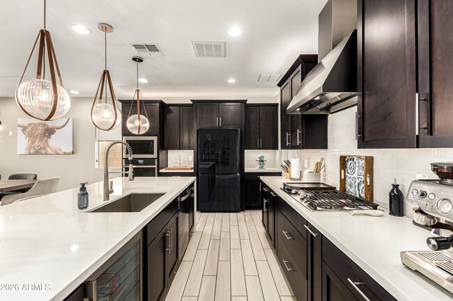 Building Photo - 6974 W Spur Dr