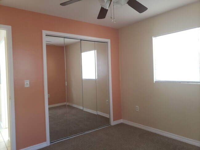 Building Photo - 3/2 Rental In NE Ocala