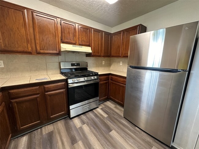 Building Photo - 5434 Parkridge Dr