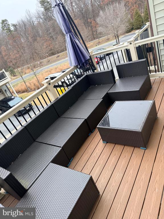 Building Photo - 7413 Matapan Dr