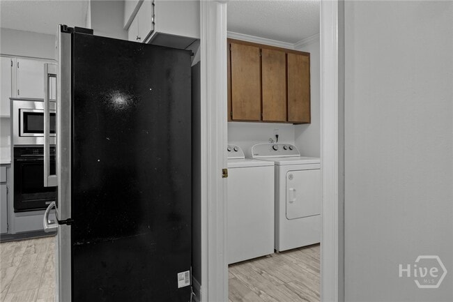 Building Photo - 1529 Whitfield Park Cir