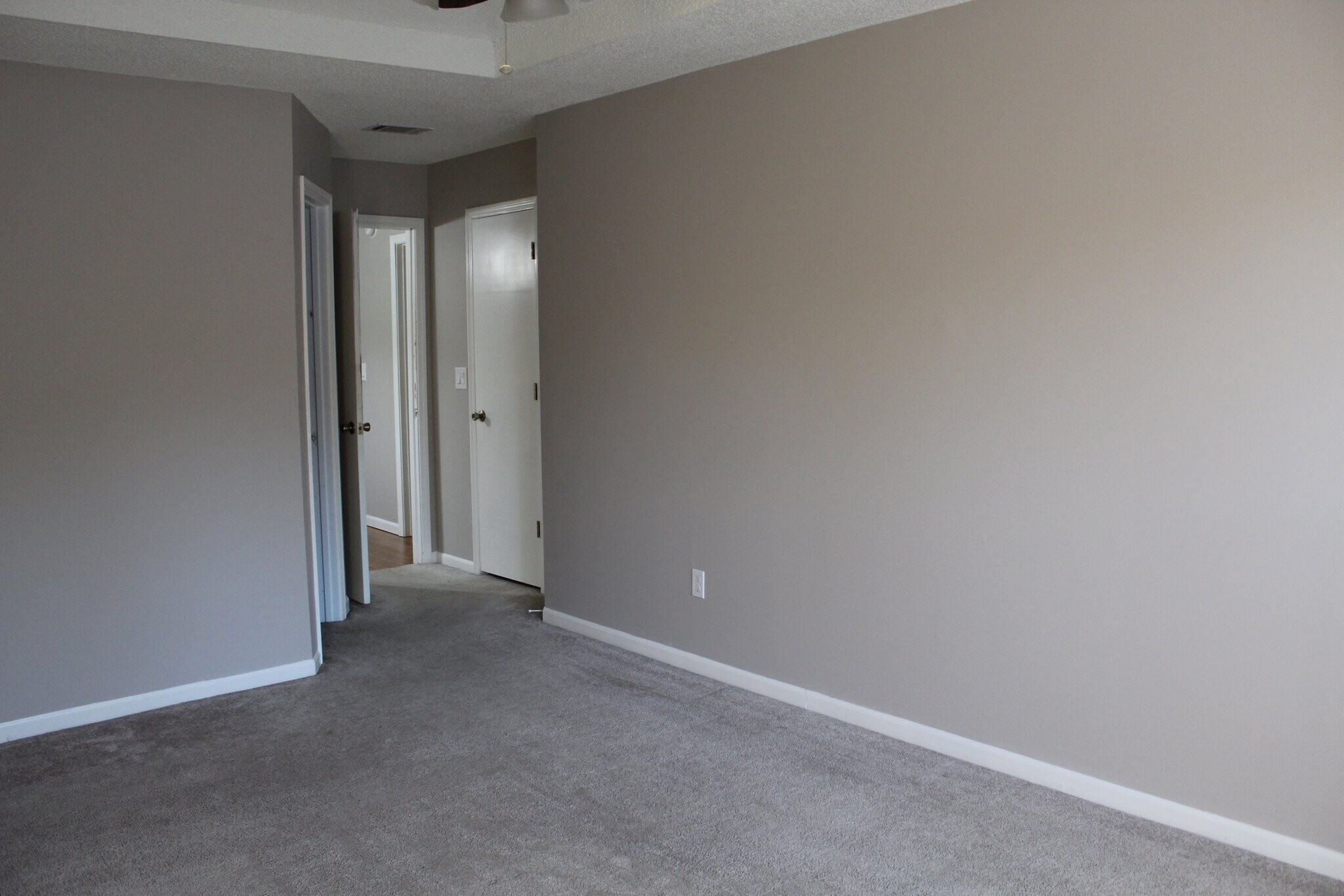 Building Photo - 8009 NW 79th Pl