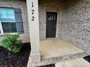 Building Photo - Home in Tech Corridor with office