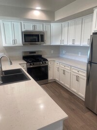 Building Photo - 4431 Deveraux Pl