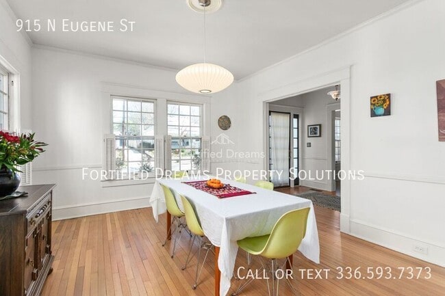 Building Photo - 915 N Eugene St