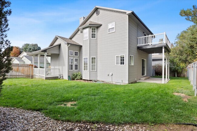 Building Photo - 1100 Heckathorn Pl