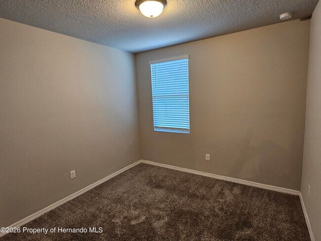 Building Photo - 2353 Glenridge Dr