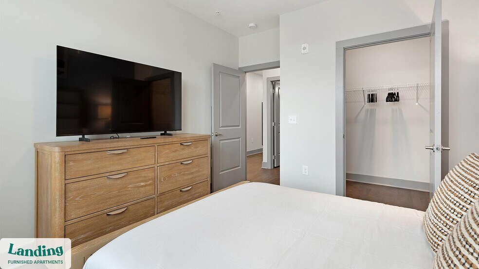 Building Photo - 404 Gallop Ln