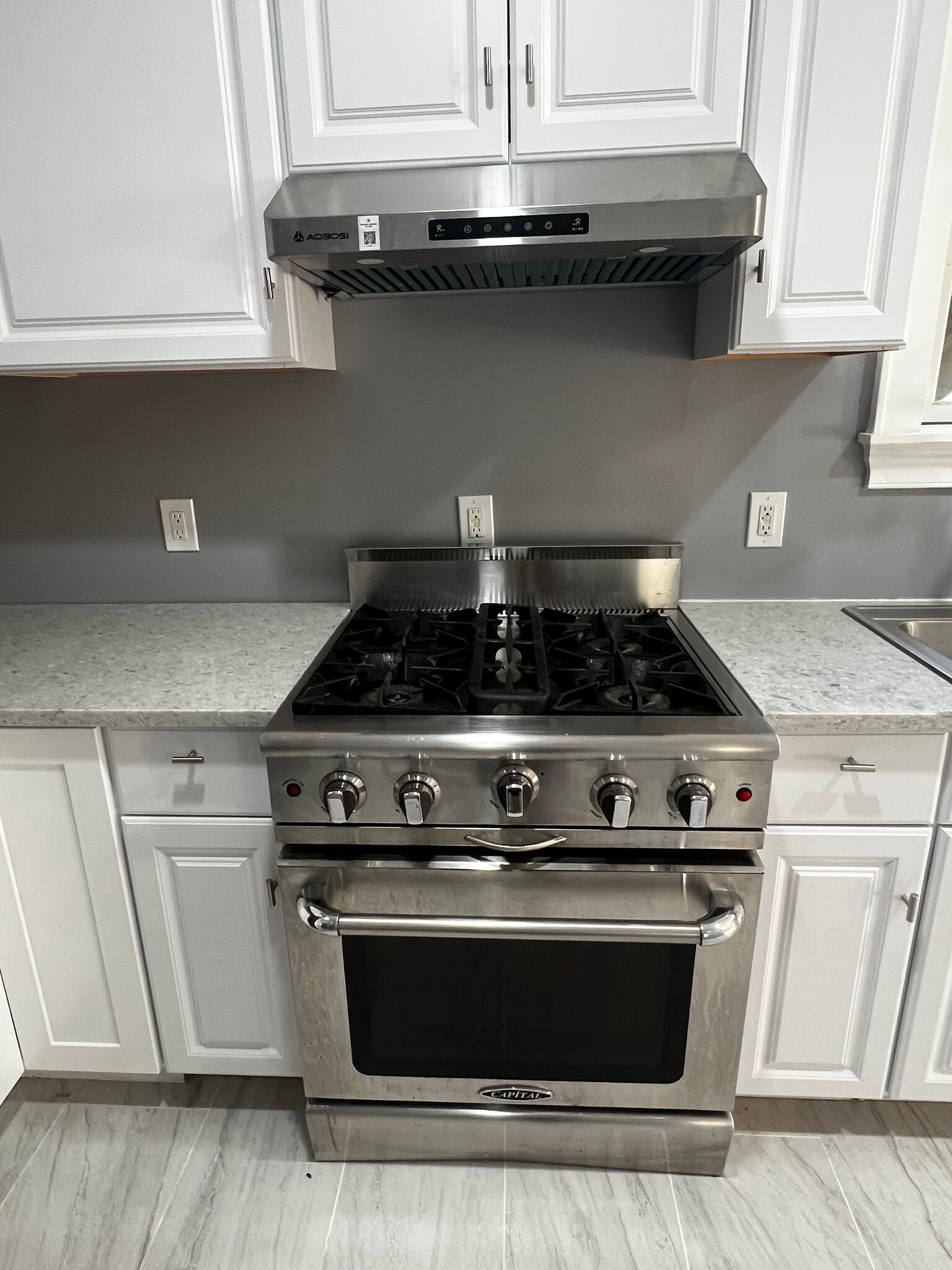 Kitchen - 111 Lafayette St