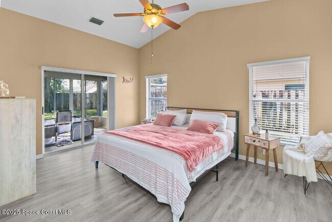 Building Photo - 4243 Pondapple Dr