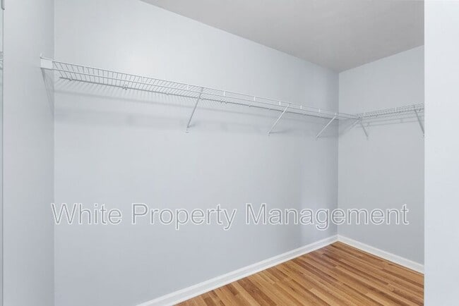 Building Photo - 13810 Hill St