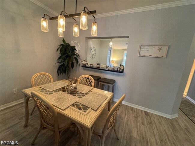 Building Photo - 14980 Vista View Way