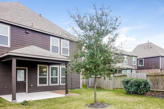 Building Photo - 19011 Woodland Leaf Ln