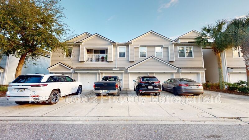 Building Photo - 7063 Deer Lodge Cir
