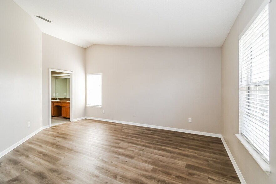 Building Photo - 7748 Collins Ridge Blvd