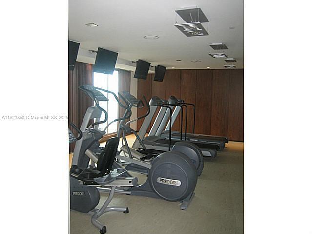 Building Photo - 325 S Biscayne Blvd