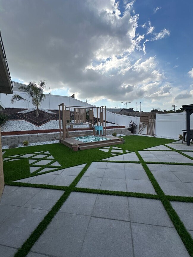 Building Photo - 7919 San Felipe St