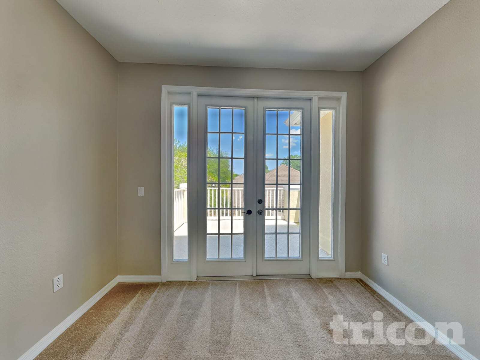 Building Photo - 33314 Portal Dr