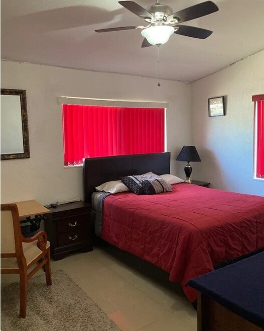 Building Photo - 1117 SW 22nd Ave