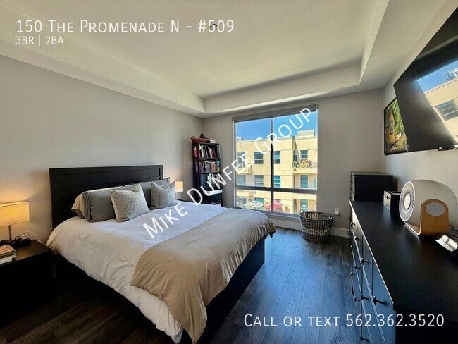 Building Photo - 150 The Promenade N