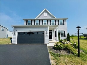 Building Photo - 6016 Ivory Dr