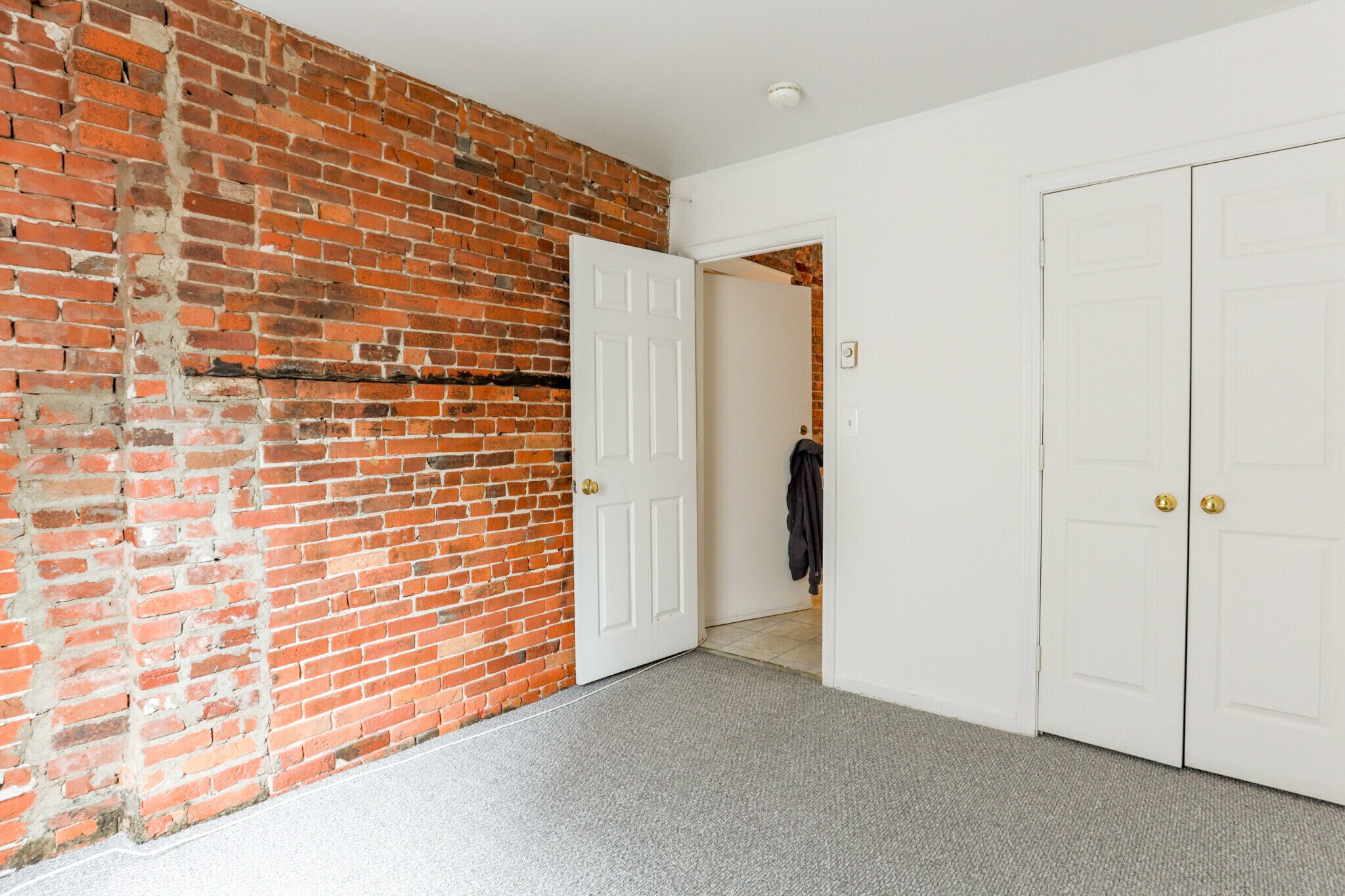 Building Photo - 1750 Washington St