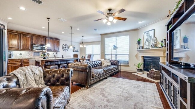 Building Photo - 937 Lake Meadow Ln